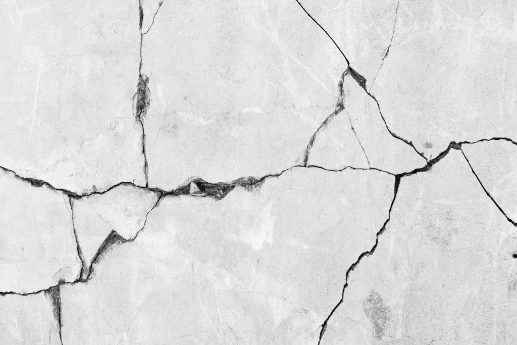 Crack Concrete